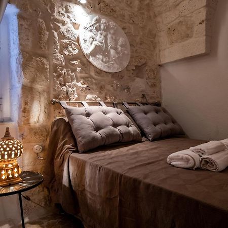 הוילה אוסטוני Loft Parisi מראה חיצוני תמונה